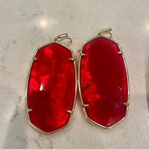 Kendra Scott Faceted Danielle Gold Earrings in Cherry Red Illusion